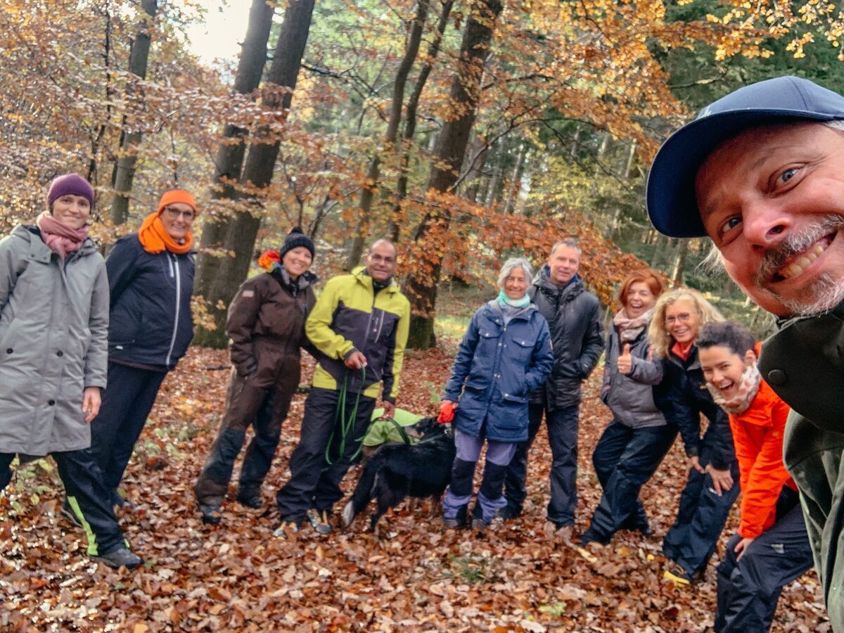 Mindfulness and joie de vivre during forest bathing in Kiel